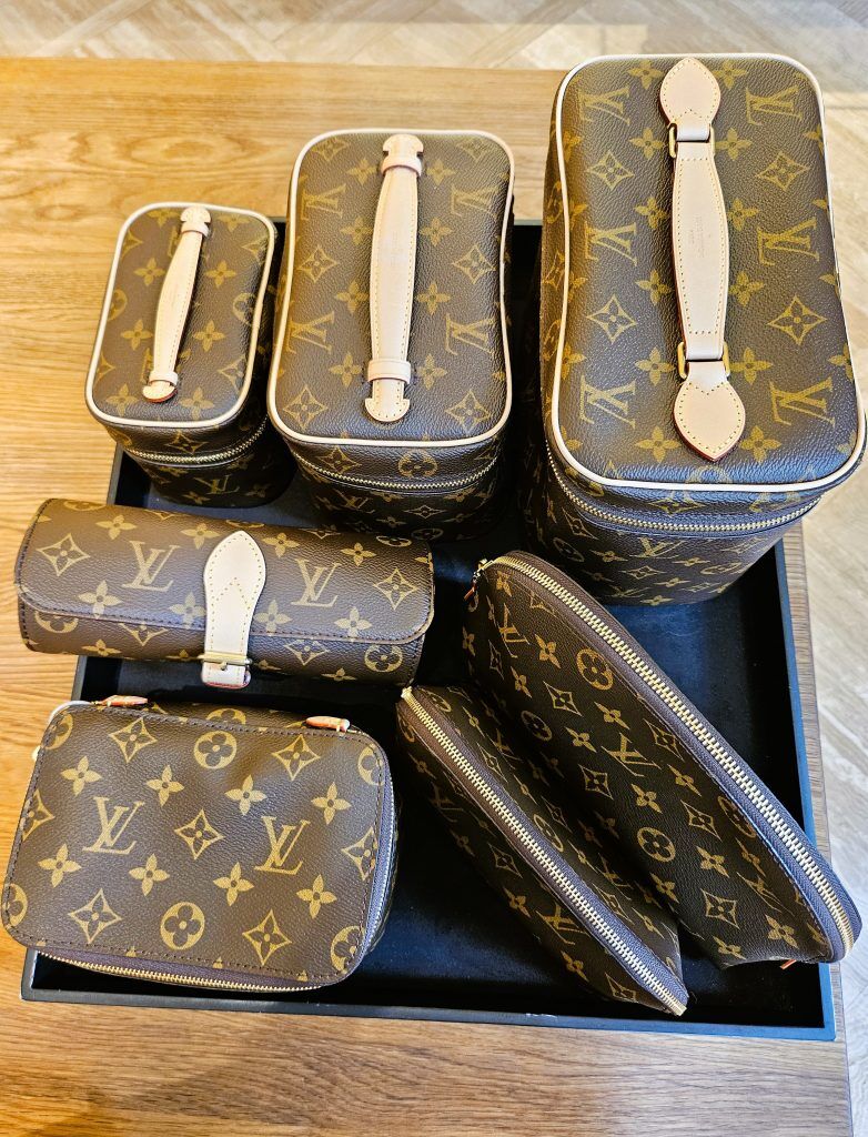 Monogram Canvas Louis Vuitton