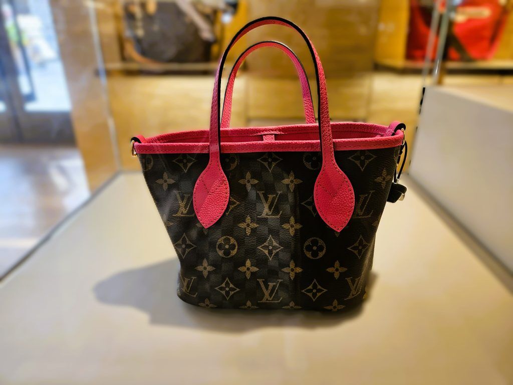Louis Vuitton Neverfull BB