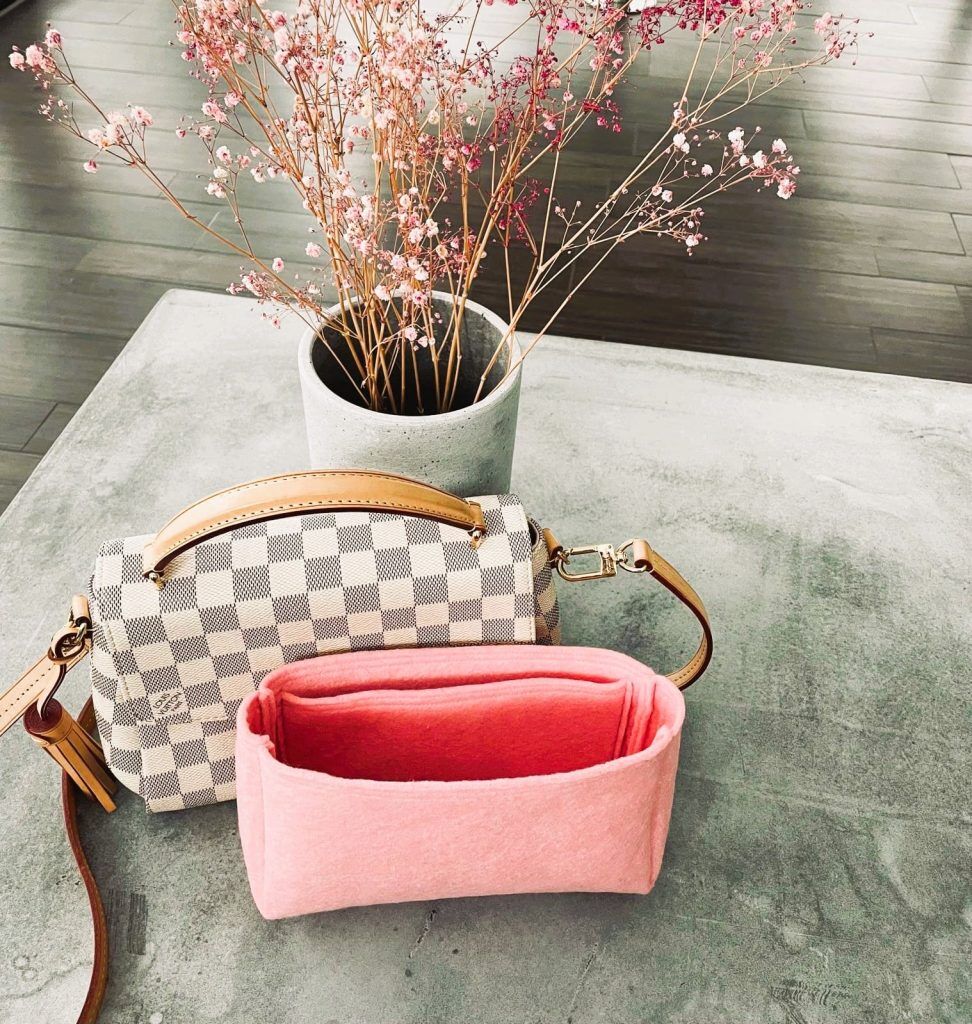 Louis Vuitton Organizer in Handarbeit: Ein Blick hinter die Kulissen mit Nadja Gretz von DieKreativmeisterei